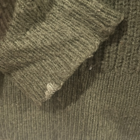 Lucky Brand Olive Green Sweater - Picture 4 of 6